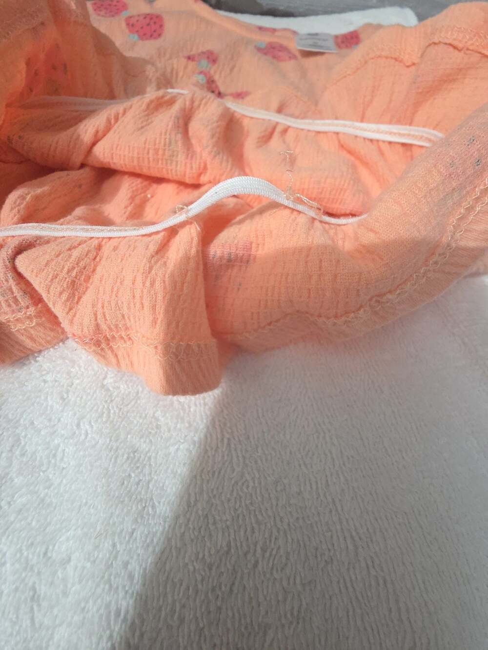 Member's Mark Toddler Girls 2-Piece Crinkle Knit Playwear.